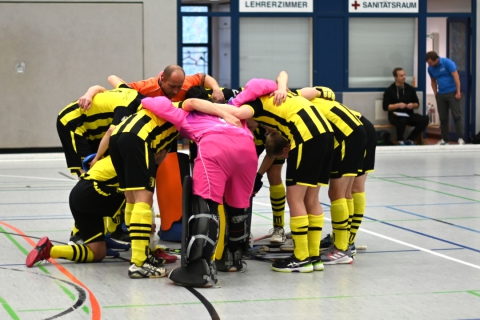 Hockey - Herren schlagen den Spitzenreiter